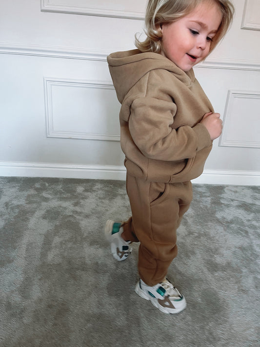 ‘Santo’ joggers & hoodie