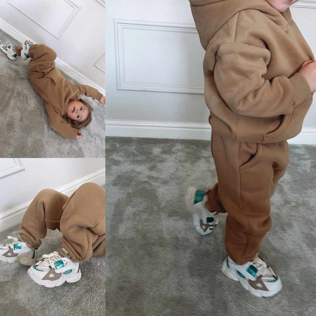 ‘Santo’ joggers & hoodie